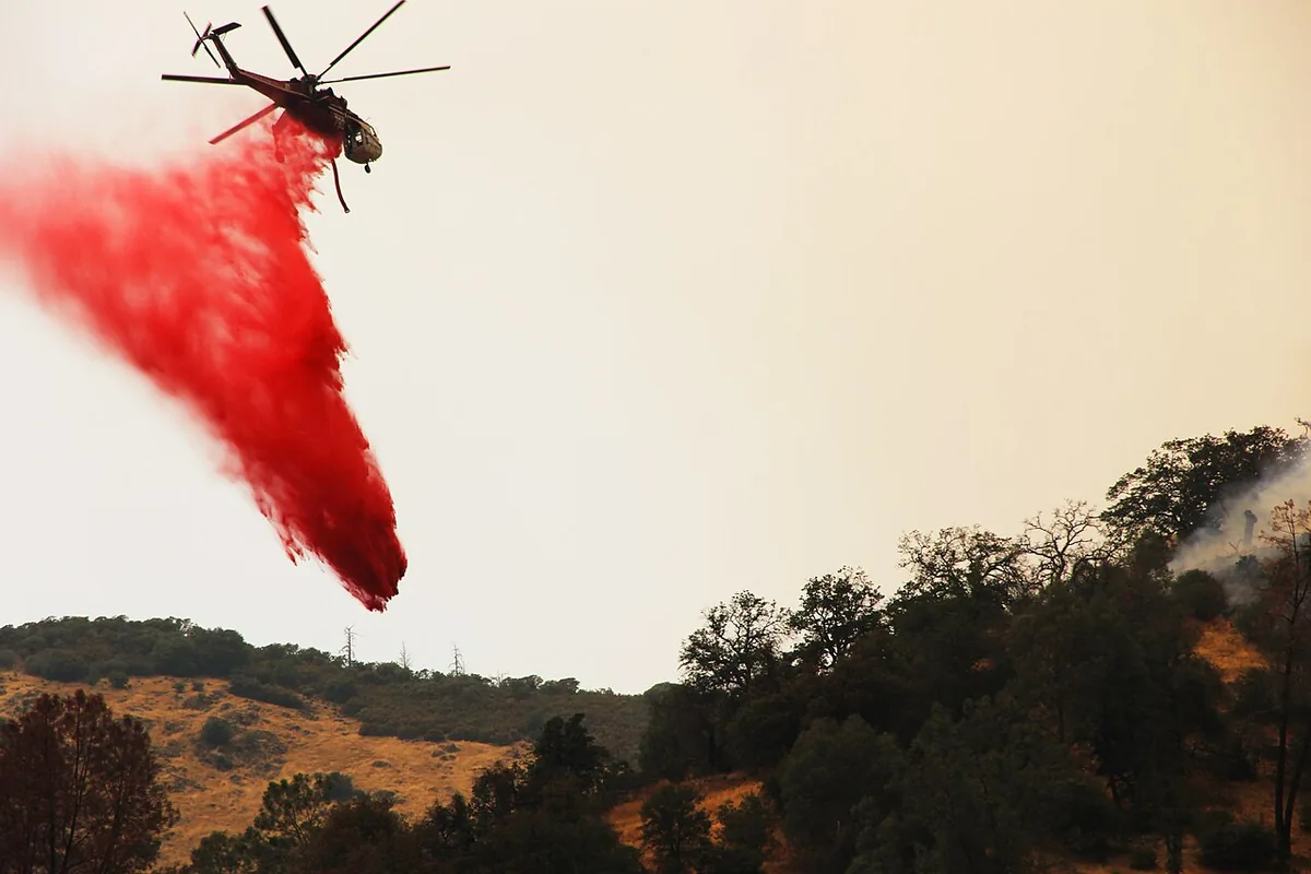 Ferguson Fire (2018) in Mariposa County, California - Fire burning near Mariposa CA. Firefighters continue to contain the blaze in rugged, steep terrain. Photo by PIOF Jim Bartlett Tea