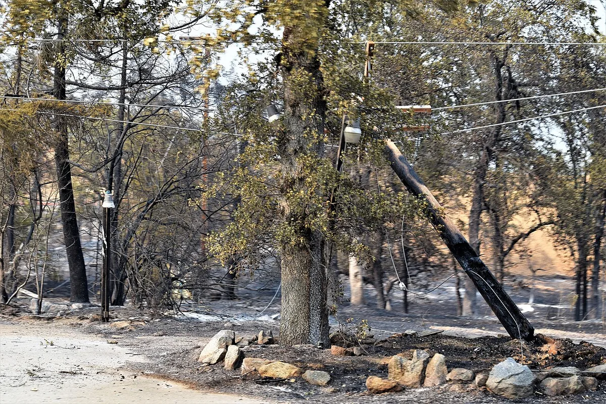 Carr Fire (2018) in Shasta County, California - The Carr Fire is a 2018 California wildfire that burned in Shasta and Trinity counties. Photo by Eric Coulter, BLM.