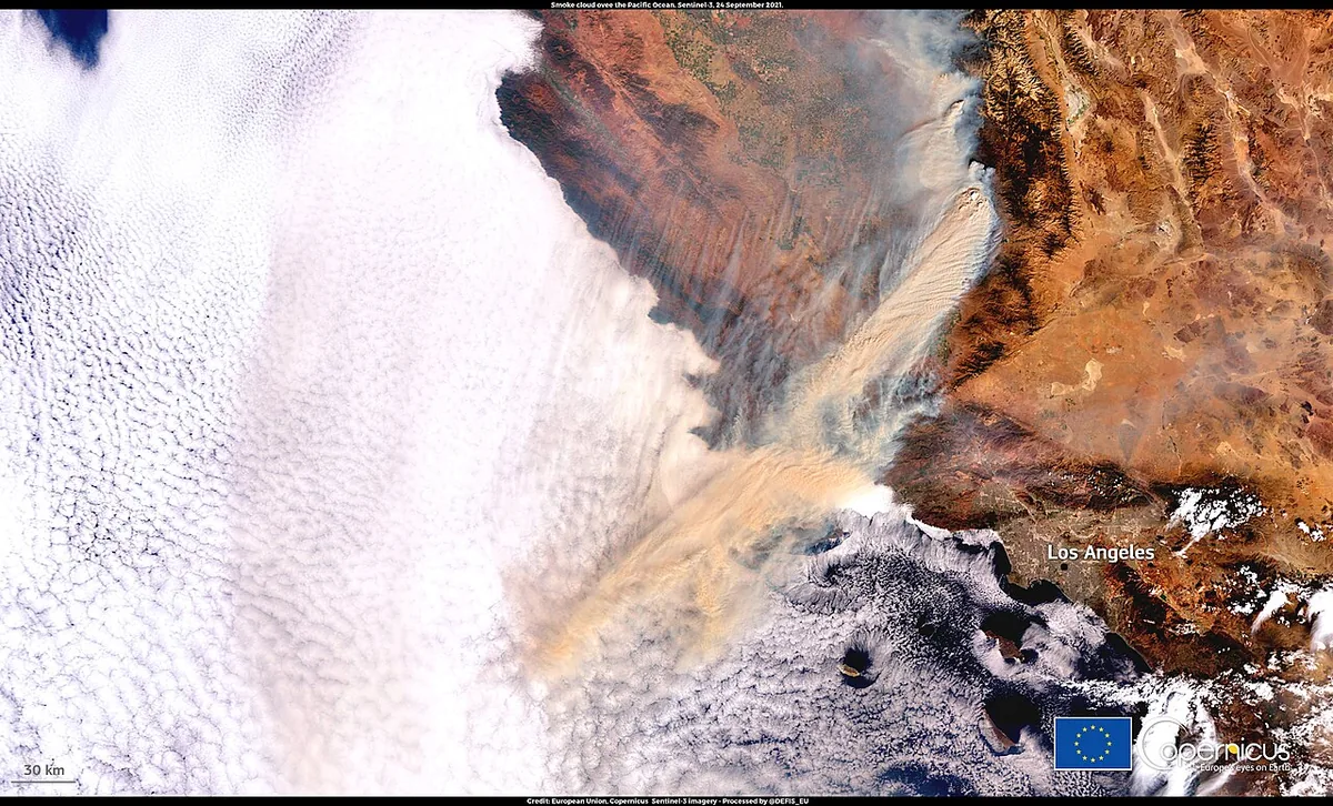Windy Fire (2021) in Tulare County, California - Wildfires continue to rage in western United States. The two largest active fires in Central California, the KNP Complex Fire and 